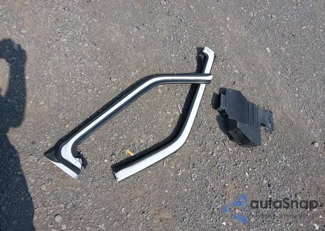 2016 Jeep Patriot Sport/North z USA, uszkodzony, nr VIN 1C4NJRAB5GD771578